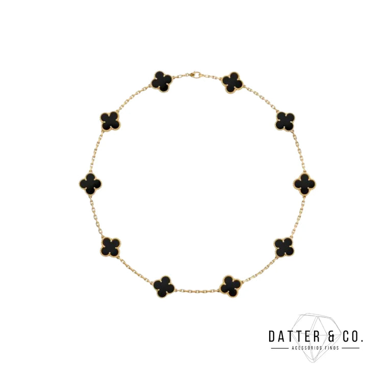 Inspirado no Trevo de quatro folhas, estas jóias são sinônimo de sorte e proteção.
Se você busca por colares trevo, pulseiras trevo, anéis trevo ou conjuntos trevo de alta qualidade, compre aqui na Datter & Co. Frete Grátis e Devolução Fácil.