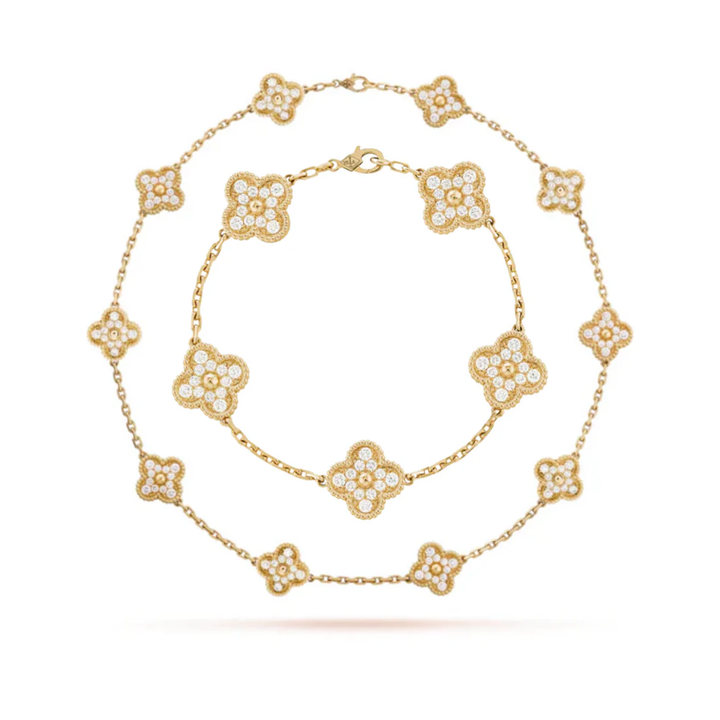 Inspirado no Trevo de quatro folhas, estas jóias são sinônimo de sorte e proteção.
Se você busca por colares trevo, pulseiras trevo, anéis trevo ou conjuntos trevo de alta qualidade, compre aqui na Datter & Co, Frete Grátis e Devolução Fácil.
