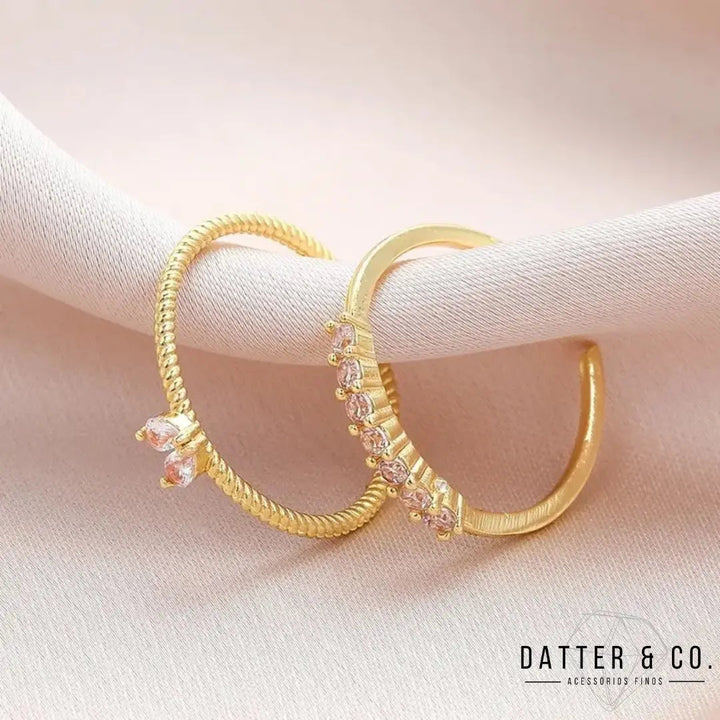 Aqui você encontra Anel Feminino para todos os estilos! Anel Cravejado, Anel Feminino de Ouro, Anel Feminino de Prata, com qualidade e durabilidade! Prata 925 e banho triplo de Ouro 18k. Peças feitas para Durar! Confira nossas promoções e leve frete grátis para todo o Brasil! Garantia de envio e devolução fácil.