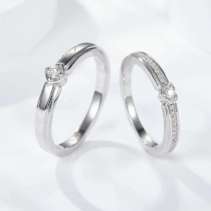 Aqui você encontra o presente perfeito para o amor da sua vida! Jóias em Prata 925, Ouro 18K e Hipoalergênicas, Anel de namoro, Anel de Noivado e Anel Solitário para todos os estilos! Anel Cravejado, Anel Feminino de Ouro, Anel Feminino de Prata, com qualidade e durabilidade! Prata 925 e banho triplo de Ouro 18k. Peças feitas para Durar! Confira nossas promoções e leve frete grátis para todo o Brasil! Garantia de envio e devolução fácil.