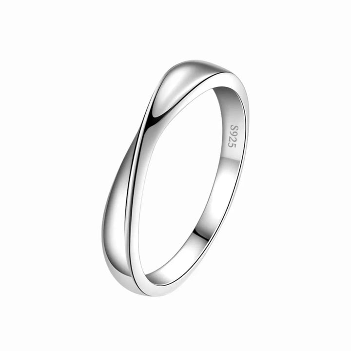 Aqui você encontra o presente perfeito para o amor da sua vida! Jóias em Prata 925, Ouro 18K e Hipoalergênicas, Anel de namoro, Anel de Noivado e Anel Solitário para todos os estilos! Anel Cravejado, Anel Feminino de Ouro, Anel Feminino de Prata, com qualidade e durabilidade! Prata 925 e banho triplo de Ouro 18k. Peças feitas para Durar! Confira nossas promoções e leve frete grátis para todo o Brasil! Garantia de envio e devolução fácil.