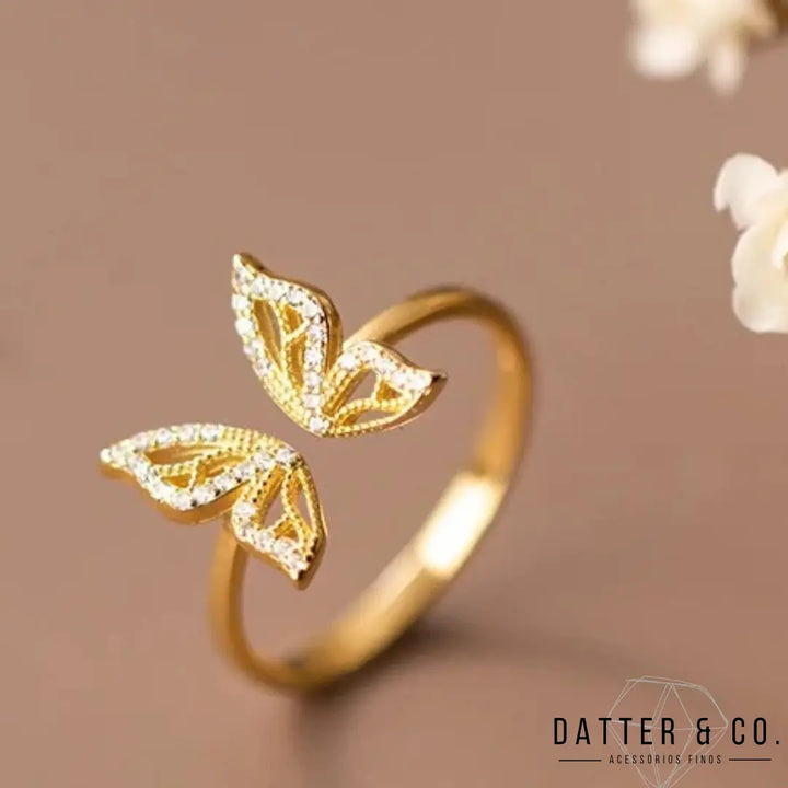 Aqui você encontra Anel Feminino para todos os estilos! Anel Cravejado, Anel Feminino de Ouro, Anel Feminino de Prata, com qualidade e durabilidade! Prata 925 e banho triplo de Ouro 18k. Peças feitas para Durar! Confira nossas promoções e leve frete grátis para todo o Brasil! Garantia de envio e devolução fácil.