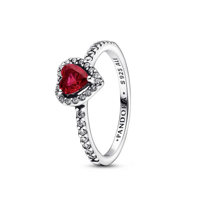 Aqui você encontra Anel Feminino para todos os estilos! Anel Cravejado, Anel Feminino de Ouro, Anel Feminino de Prata, com qualidade e durabilidade! Prata 925 e banho triplo de Ouro 18k. Peças feitas para Durar! Confira nossas promoções e leve frete grátis para todo o Brasil! Garantia de envio e devolução fácil.
