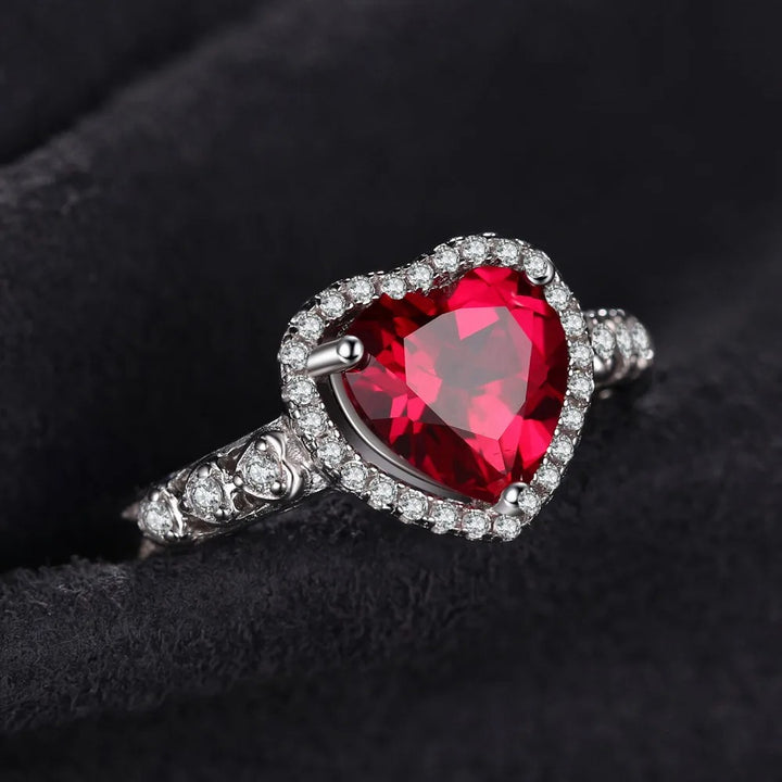 Você está procurando o presente ideal para sua mãe? Neste dia das mães, se você busca presentear com qualidade e elegância, separamos jóias únicas e exclusivas para você! Nossas jóias são compostas por Prata 925 e Ouro 18K, Aqui você encontra o presente ideal para a sua mãe! Confira nossas promoções e leve frete grátis para todo o Brasil! Garantia de envio, devolução fácil e embalagem presenteável!