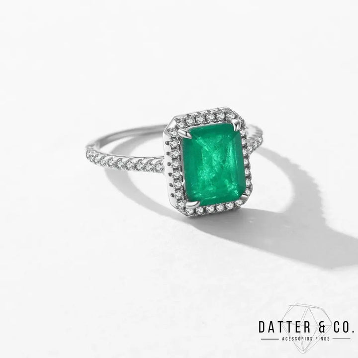 Anel Cravejado com Pedra Halo Verde Esmeralda - Prata 925 Datter 