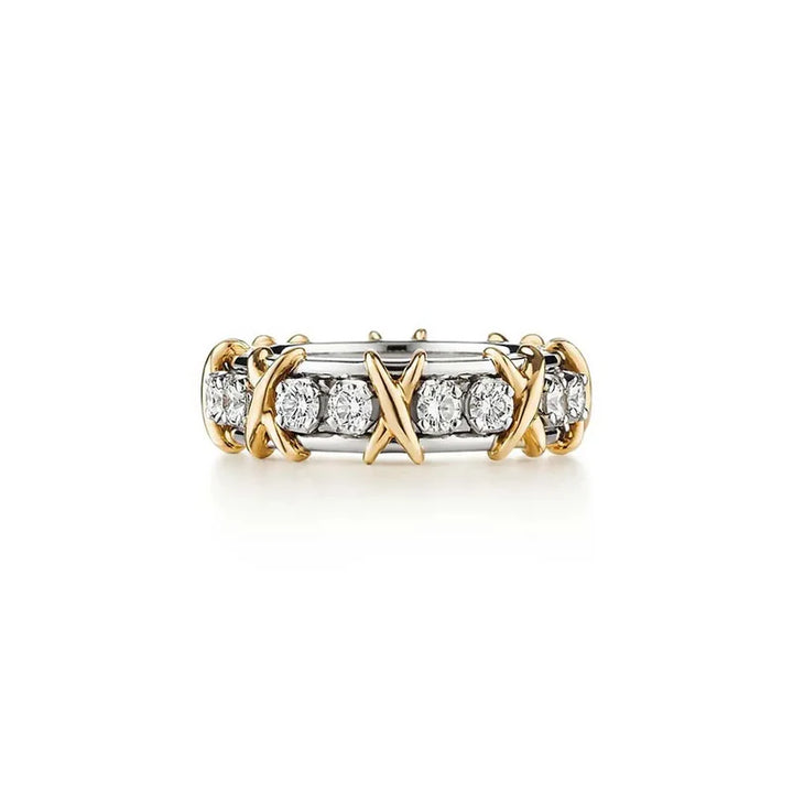 Aqui você encontra Anel Feminino para todos os estilos! Anel Cravejado, Anel Feminino de Ouro, Anel Feminino de Prata, com qualidade e durabilidade! Prata 925 e banho triplo de Ouro 18k. Peças feitas para Durar! Confira nossas promoções e leve frete grátis para todo o Brasil! Garantia de envio e devolução fácil.