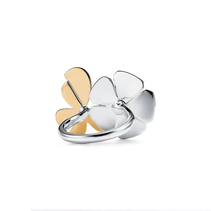 Aqui você encontra Anel Feminino para todos os estilos! Anel Cravejado, Anel Feminino de Ouro, Anel Feminino de Prata, com qualidade e durabilidade! Prata 925 e banho triplo de Ouro 18k. Peças feitas para Durar! Confira nossas promoções e leve frete grátis para todo o Brasil! Garantia de envio e devolução fácil.