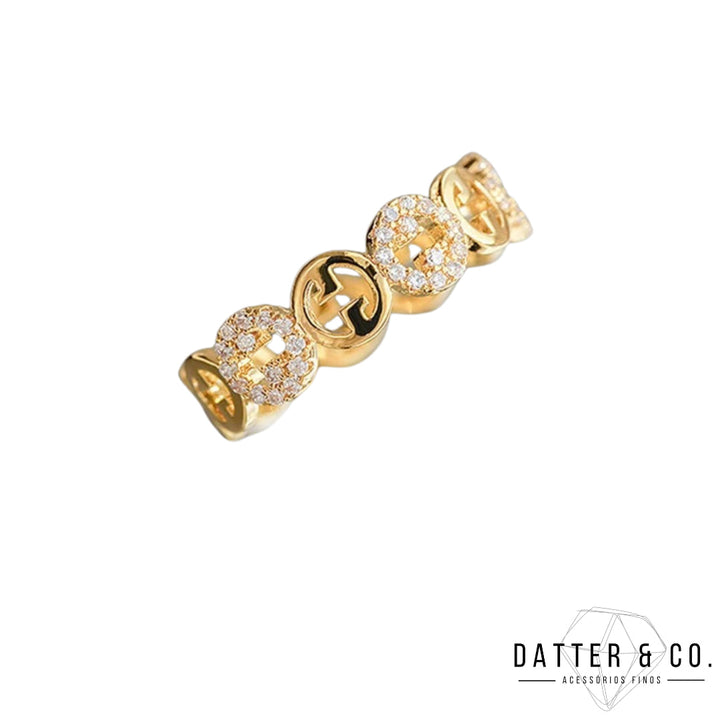 Aqui você encontra Anel Feminino para todos os estilos! Anel Cravejado, Anel Feminino de Ouro, Anel Feminino de Prata, com qualidade e durabilidade! Prata 925 e banho triplo de Ouro 18k. Peças feitas para Durar! Confira nossas promoções e leve frete grátis para todo o Brasil! Garantia de envio e devolução fácil.