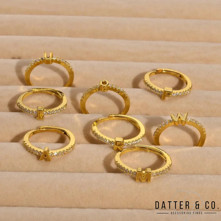 Aqui você encontra Anel Feminino para todos os estilos! Anel Cravejado, Anel Feminino de Ouro, Anel Feminino de Prata, com qualidade e durabilidade! Prata 925 e banho triplo de Ouro 18k. Peças feitas para Durar! Confira nossas promoções e leve frete grátis para todo o Brasil! Garantia de envio e devolução fácil.