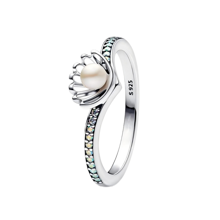 Aqui você encontra Anel Feminino para todos os estilos! Anel Cravejado, Anel Feminino de Ouro, Anel Feminino de Prata, com qualidade e durabilidade! Prata 925 e banho triplo de Ouro 18k. Peças feitas para Durar! Confira nossas promoções e leve frete grátis para todo o Brasil! Garantia de envio e devolução fácil.