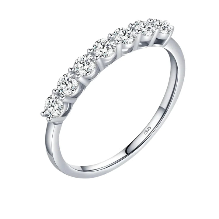Aqui você encontra o presente perfeito para o amor da sua vida! Jóias em Prata 925, Ouro 18K e Hipoalergênicas, Anel de namoro, Anel de Noivado e Anel Solitário para todos os estilos! Anel Cravejado, Anel Feminino de Ouro, Anel Feminino de Prata, com qualidade e durabilidade! Prata 925 e banho triplo de Ouro 18k. Peças feitas para Durar! Confira nossas promoções e leve frete grátis para todo o Brasil! Garantia de envio e devolução fácil