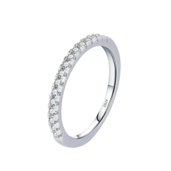 Aqui você encontra o presente perfeito para o amor da sua vida! Jóias em Prata 925, Ouro 18K e Hipoalergênicas, Anel de namoro, Anel de Noivado e Anel Solitário para todos os estilos! Anel Cravejado, Anel Feminino de Ouro, Anel Feminino de Prata, com qualidade e durabilidade! Prata 925 e banho triplo de Ouro 18k. Peças feitas para Durar! Confira nossas promoções e leve frete grátis para todo o Brasil! Garantia de envio e devolução fácil