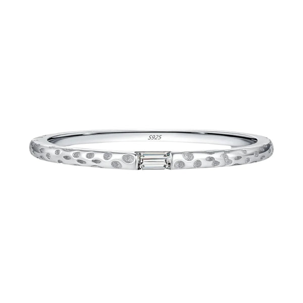 Aqui você encontra o presente perfeito para o amor da sua vida! Jóias em Prata 925, Ouro 18K e Hipoalergênicas, Anel de namoro, Anel de Noivado e Anel Solitário para todos os estilos! Anel Cravejado, Anel Feminino de Ouro, Anel Feminino de Prata, com qualidade e durabilidade! Prata 925 e banho triplo de Ouro 18k. Peças feitas para Durar! Confira nossas promoções e leve frete grátis para todo o Brasil! Garantia de envio e devolução fácil