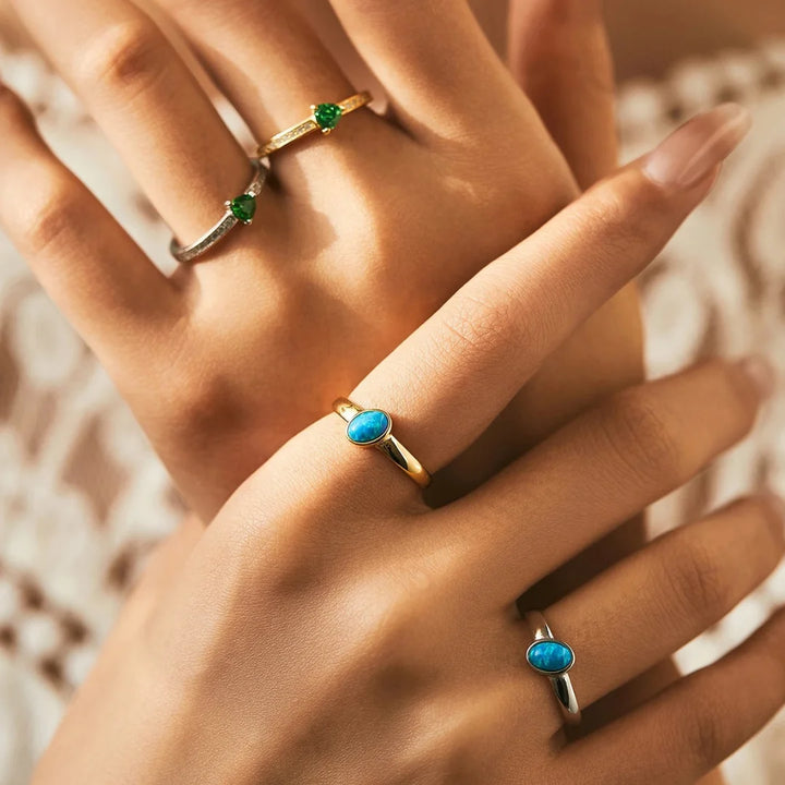 Aqui você encontra o presente perfeito para o amor da sua vida! Jóias em Prata 925, Ouro 18K e Hipoalergênicas, Anel de namoro, Anel de Noivado e Anel Solitário para todos os estilos! Anel Cravejado, Anel Feminino de Ouro, Anel Feminino de Prata, com qualidade e durabilidade! Prata 925 e banho triplo de Ouro 18k. Peças feitas para Durar! Confira nossas promoções e leve frete grátis para todo o Brasil! Garantia de envio e devolução fácil.