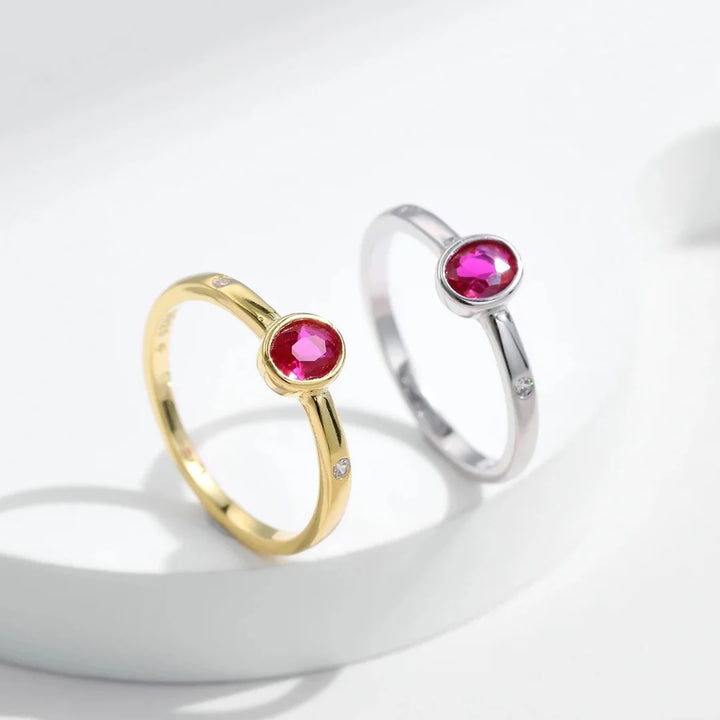 Aqui você encontra o presente perfeito para o amor da sua vida! Jóias em Prata 925, Ouro 18K e Hipoalergênicas, Anel de namoro, Anel de Noivado e Anel Solitário para todos os estilos! Anel Cravejado, Anel Feminino de Ouro, Anel Feminino de Prata, com qualidade e durabilidade! Prata 925 e banho triplo de Ouro 18k. Peças feitas para Durar! Confira nossas promoções e leve frete grátis para todo o Brasil! Garantia de envio e devolução fácil.