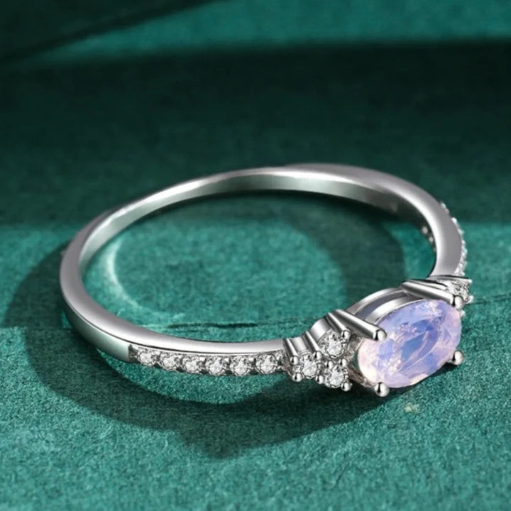 Aqui você encontra o presente perfeito para o amor da sua vida! Jóias em Prata 925, Ouro 18K e Hipoalergênicas, Anel de namoro, Anel de Noivado e Anel Solitário para todos os estilos! Anel Cravejado, Anel Feminino de Ouro, Anel Feminino de Prata, com qualidade e durabilidade! Prata 925 e banho triplo de Ouro 18k. Peças feitas para Durar! Confira nossas promoções e leve frete grátis para todo o Brasil! Garantia de envio e devolução fácil
