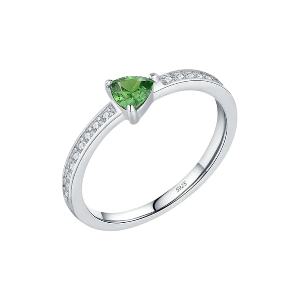 Aqui você encontra o presente perfeito para o amor da sua vida! Jóias em Prata 925, Ouro 18K e Hipoalergênicas, Anel de namoro, Anel de Noivado e Anel Solitário para todos os estilos! Anel Cravejado, Anel Feminino de Ouro, Anel Feminino de Prata, com qualidade e durabilidade! Prata 925 e banho triplo de Ouro 18k. Peças feitas para Durar! Confira nossas promoções e leve frete grátis para todo o Brasil! Garantia de envio e devolução fácil.