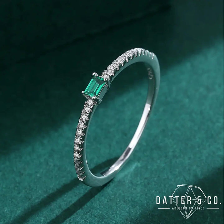 Aqui você encontra Anel Feminino para todos os estilos! Anel Cravejado, Anel Feminino de Ouro, Anel Feminino de Prata, com qualidade e durabilidade! Prata 925 e banho triplo de Ouro 18k. Peças feitas para Durar! Confira nossas promoções e leve frete grátis para todo o Brasil! Garantia de envio e devolução fácil.