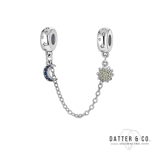 Aqui você encontra Pulseiras Femininas para todos os estilos! Pulseira Feminina de Prata, Ouro 18K e Pulseiras de Berloques, Berloques, Pulseiras de Berloques de Prata! Peças feitas para durar! Confira nossas promoções e leve frete grátis para todo o Brasil! Garantia de envio e devolução fácil.