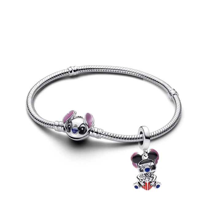 Aqui você encontra Pulseiras Femininas para todos os estilos! Pulseira Feminina de Prata, Ouro 18K e Pulseiras de Berloques, Berloques, Pulseiras de Berloques de Prata! Peças feitas para durar! Confira nossas promoções e leve frete grátis para todo o Brasil! Garantia de envio e devolução fácil.