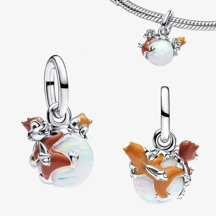 Aqui você encontra Pulseiras Femininas para todos os estilos! Pulseira Feminina de Prata, Ouro 18K e Pulseiras de Berloques, Berloques, Pulseiras de Berloques de Prata! Peças feitas para durar! Confira nossas promoções e leve frete grátis para todo o Brasil! Garantia de envio e devolução fácil.
