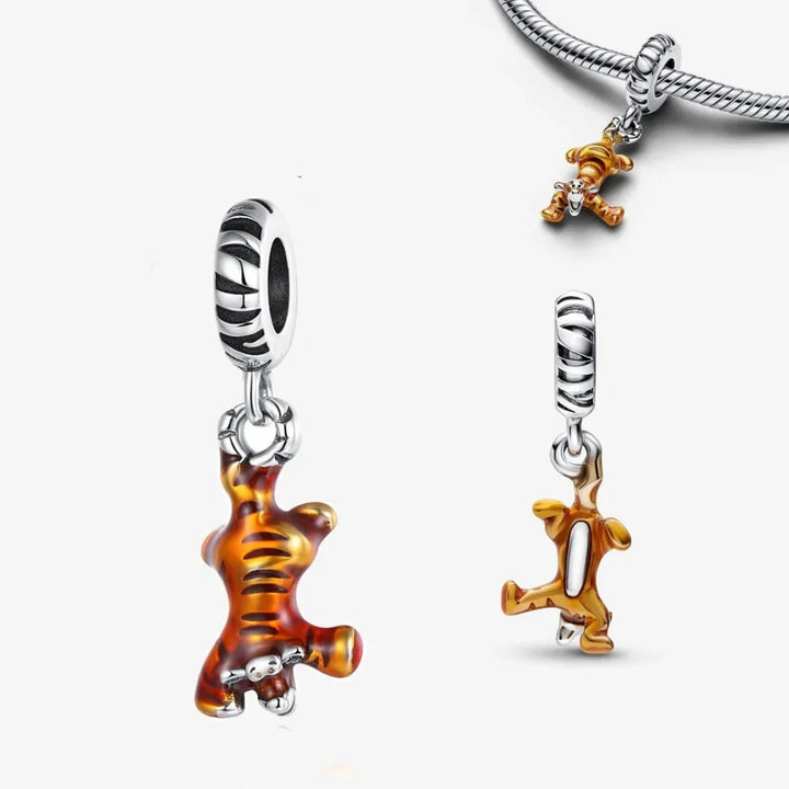 Aqui você encontra Pulseiras Femininas para todos os estilos! Pulseira Feminina de Prata, Ouro 18K e Pulseiras de Berloques, Berloques, Pulseiras de Berloques de Prata! Peças feitas para durar! Confira nossas promoções e leve frete grátis para todo o Brasil! Garantia de envio e devolução fácil.