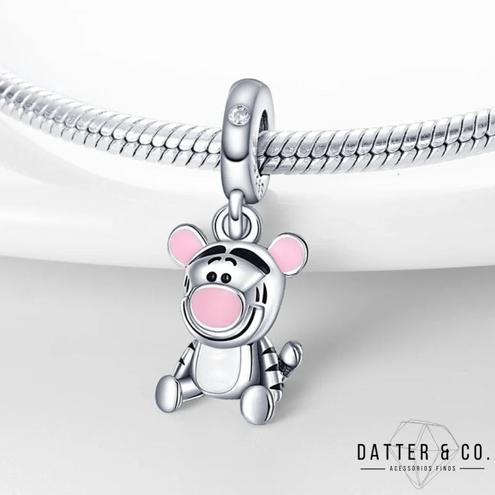 Aqui você encontra Pulseiras Femininas para todos os estilos! Pulseira Feminina de Prata, Ouro 18K e Pulseiras de Berloques, Berloques, Pulseiras de Berloques de Prata! Peças feitas para durar! Confira nossas promoções e leve frete grátis para todo o Brasil! Garantia de envio e devolução fácil.
