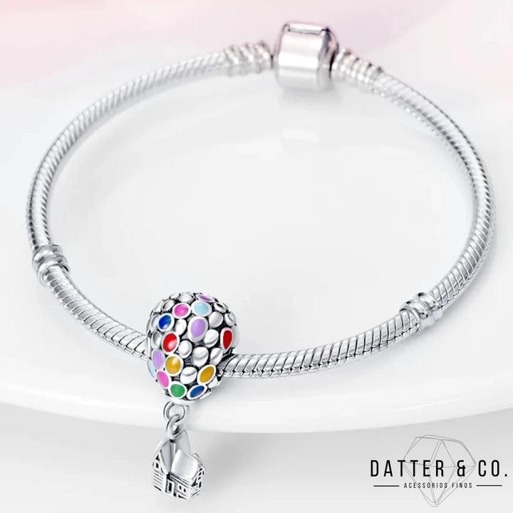 Aqui você encontra Pulseiras Femininas para todos os estilos! Pulseira Feminina de Prata, Ouro 18K e Pulseiras de Berloques, Berloques, Pulseiras de Berloques de Prata! Peças feitas para durar! Confira nossas promoções e leve frete grátis para todo o Brasil! Garantia de envio e devolução fácil.