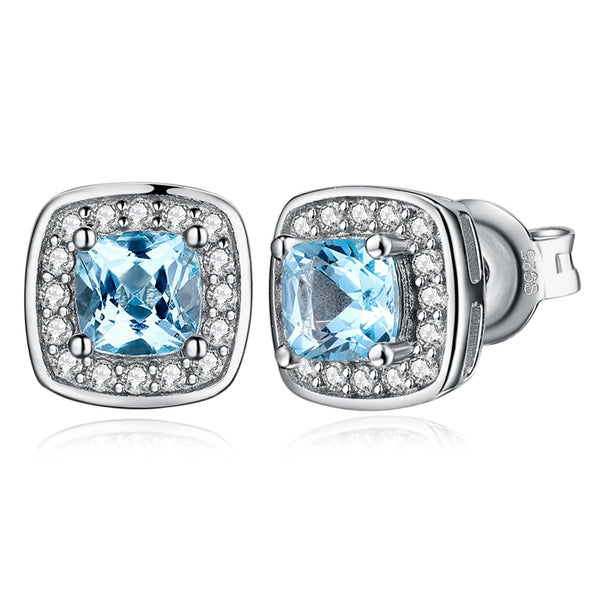 Você está procurando o presente ideal para sua mãe? Neste dia das mães, se você busca presentear com qualidade e elegância, separamos jóias únicas e exclusivas para você! Nossas jóias são compostas por Prata 925 e Ouro 18K, Aqui você encontra o presente ideal para a sua mãe! Confira nossas promoções e leve frete grátis para todo o Brasil! Garantia de envio, devolução fácil e embalagem presenteável!