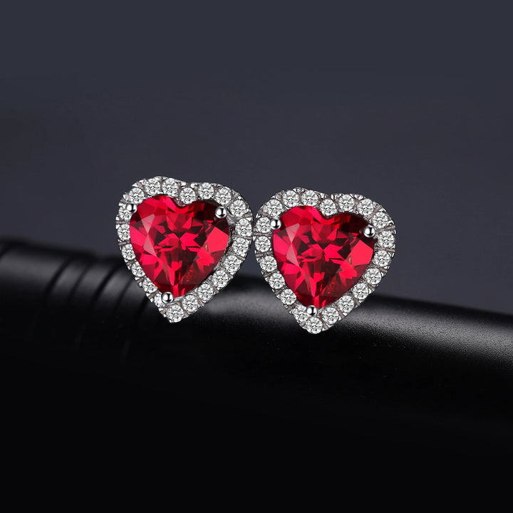 Você está procurando o presente ideal para sua mãe? Neste dia das mães, se você busca presentear com qualidade e elegância, separamos jóias únicas e exclusivas para você! Nossas jóias são compostas por Prata 925 e Ouro 18K, Aqui você encontra o presente ideal para a sua mãe! Confira nossas promoções e leve frete grátis para todo o Brasil! Garantia de envio, devolução fácil e embalagem presenteável!