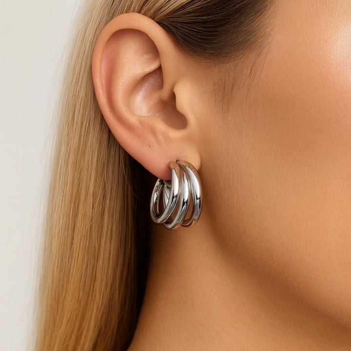 Se você busca por jóias de alta qualidade e recebimento em até 3 dias, aqui na Datter &Co, temos uma variedade de produtos que não escurecem com o uso, não causam alergias e são 100% á prova d'água, compre aqui na Datter & Co, Frete Grátis e Devolução Fácil