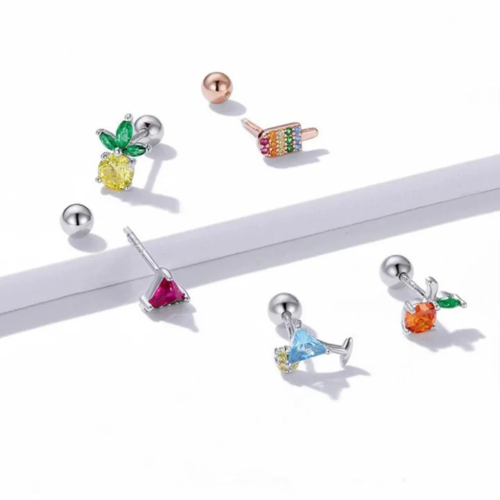 Aqui você encontra Brinco Infantil de qualidade e para todos os estilos! Brincos de ouro, brincos de prata, brincos pequenos, brincos grandes, brincos infantis hipoalergênicos, brincos de argola e brincos coração! Peças feitas para durar! Confira nossas promoções e leve frete grátis para todo o Brasil! Garantia de envio e devolução fácil.