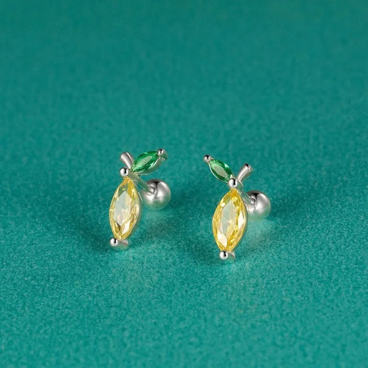Aqui você encontra Brinco Infantil de qualidade e para todos os estilos! Brincos de ouro, brincos de prata, brincos pequenos, brincos grandes, brincos infantis hipoalergênicos, brincos de argola e brincos coração! Peças feitas para durar! Confira nossas promoções e leve frete grátis para todo o Brasil! Garantia de envio e devolução fácil.