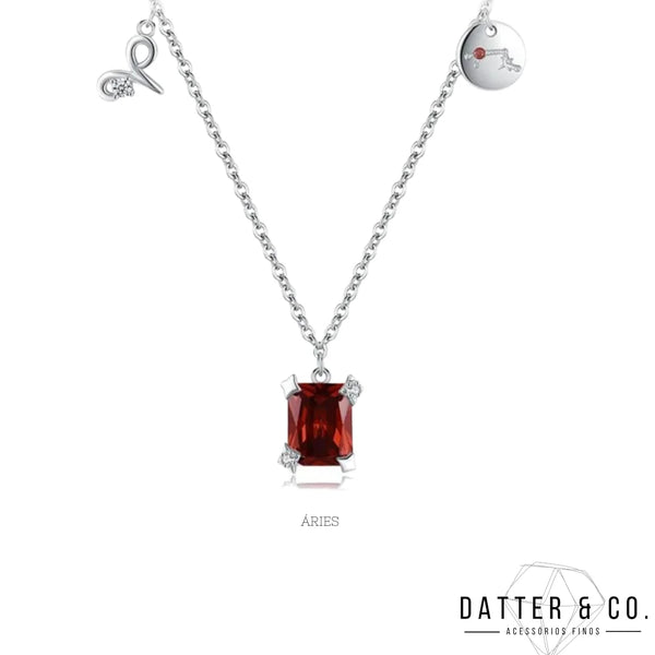 Os melhores colares femininos, colar feminino de prata, colar feminino de ouro, colar de pérola, colar feminino delicado com qualidade e durabilidade, peças que duram, não causam alergias e nem escurecem com o uso! Compre aqui na Datter & Co, Frete Grátis e Devolução Fácil.