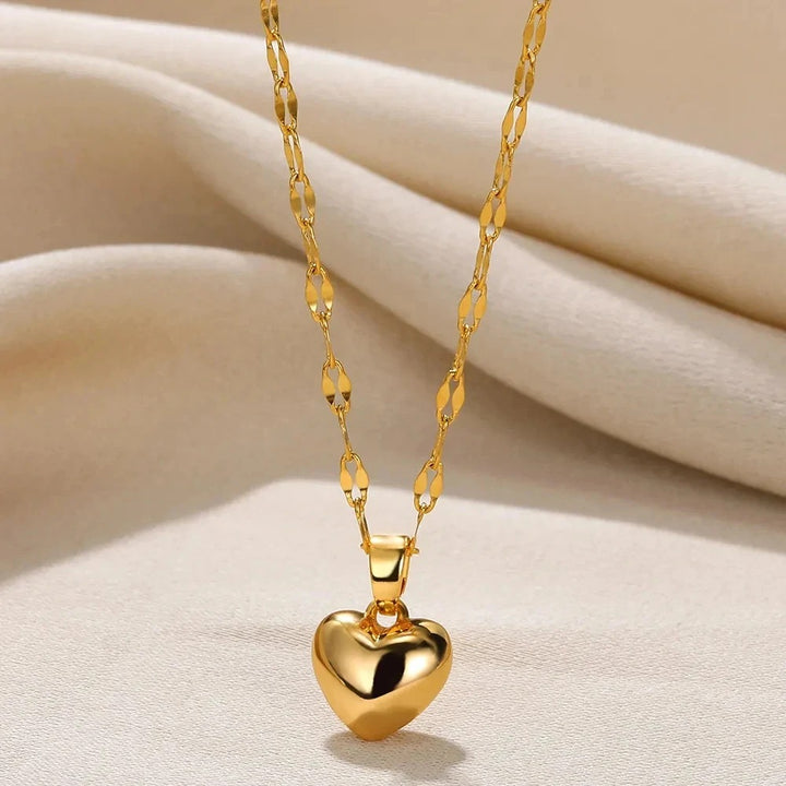 Você está procurando o presente ideal para sua mãe? Neste dia das mães, se você busca presentear com qualidade e elegância, separamos jóias únicas e exclusivas para você! Nossas jóias são compostas por Prata 925 e Ouro 18K, Aqui você encontra o presente ideal para a sua mãe! Confira nossas promoções e leve frete grátis para todo o Brasil! Garantia de envio, devolução fácil e embalagem presenteável!