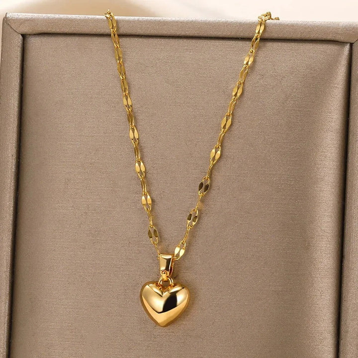 Você está procurando o presente ideal para sua mãe? Neste dia das mães, se você busca presentear com qualidade e elegância, separamos jóias únicas e exclusivas para você! Nossas jóias são compostas por Prata 925 e Ouro 18K, Aqui você encontra o presente ideal para a sua mãe! Confira nossas promoções e leve frete grátis para todo o Brasil! Garantia de envio, devolução fácil e embalagem presenteável!