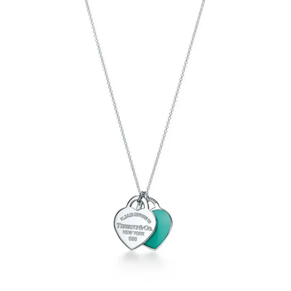 Os melhores colares femininos, colar feminino de prata, colar feminino de ouro, colar de pérola, colar feminino delicado com qualidade e durabilidade, peças que duram, não causam alergias e nem escurecem com o uso! Compre aqui na Datter & Co, Frete Grátis e Devolução Fácil.