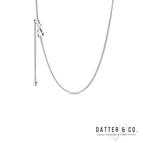 Os melhores colares femininos, colar feminino de prata, colar feminino de ouro, colar de pérola, colar feminino delicado com qualidade e durabilidade, peças que duram, não causam alergias e nem escurecem com o uso! Compre aqui na Datter & Co, Frete Grátis e Devolução Fácil.