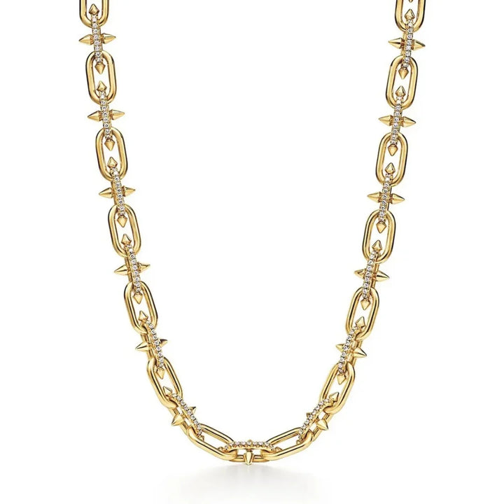 Os melhores colares femininos, colar feminino de prata, colar feminino de ouro, colar de pérola, colar feminino delicado com qualidade e durabilidade, peças que duram, não causam alergias e nem escurecem com o uso! Compre aqui na Datter & Co, Frete Grátis e Devolução Fácil.