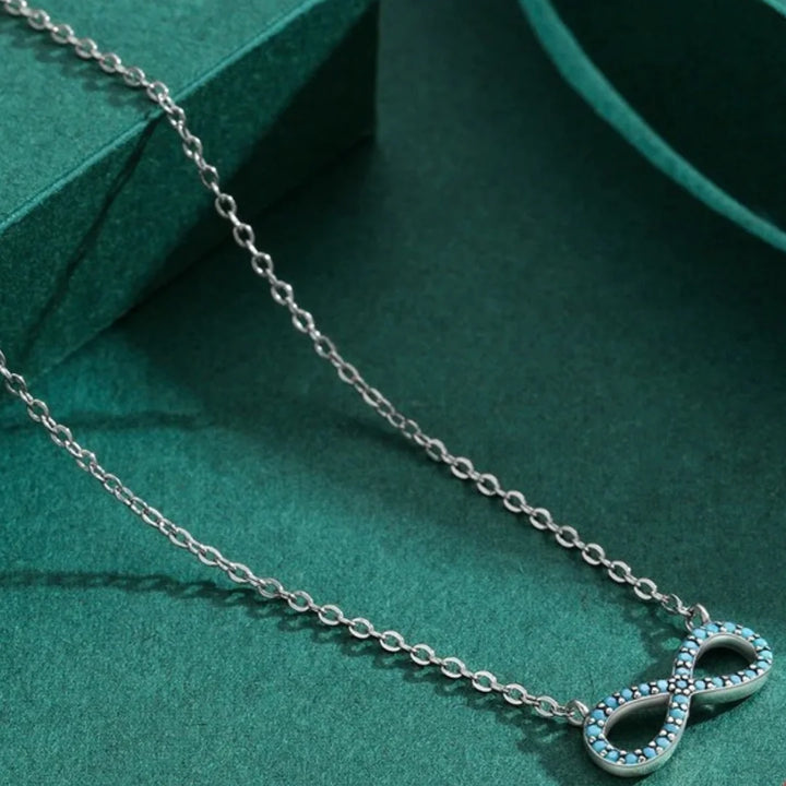 Se você busca por Conjunto de Prata  de alta qualidade, aqui na Datter &Co,você encontra o presente ideal para sua namorada,esposa,mãe, a mulher da sua vida! temos uma variedade de produtos que não escurecem com o uso, não causam alergias e são 100% á prova d'água, compre aqui na Datter & Co, Frete Grátis e Devolução Fácil.