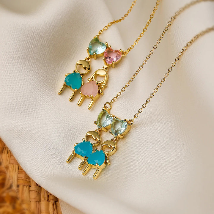 Você está procurando o presente ideal para sua mãe? Neste dia das mães, se você busca presentear com qualidade e elegância, separamos jóias únicas e exclusivas para você! Nossas jóias são compostas por Prata 925 e Ouro 18K, Aqui você encontra o presente ideal para a sua mãe! Confira nossas promoções e leve frete grátis para todo o Brasil! Garantia de envio, devolução fácil e embalagem presenteável!