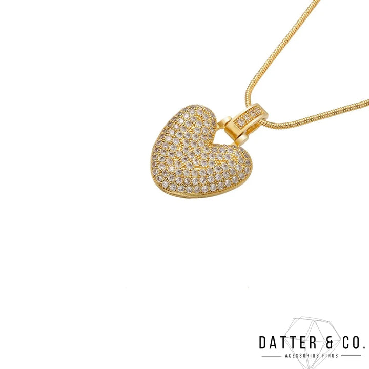 Os melhores colares femininos, colar feminino de prata, colar feminino de ouro, colar de pérola, colar feminino delicado com qualidade e durabilidade, peças que duram, não causam alergias e nem escurecem com o uso! Compre aqui na Datter & Co, Frete Grátis e Devolução Fácil.