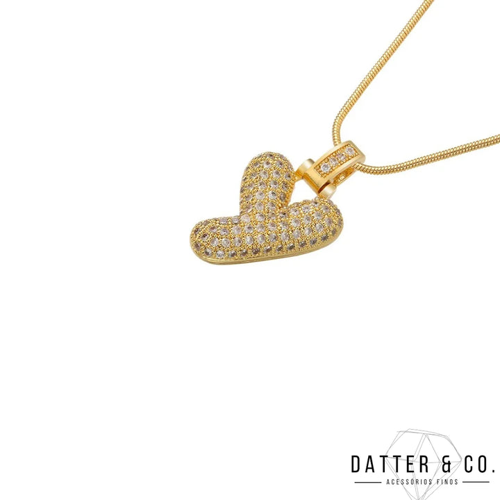 Os melhores colares femininos, colar feminino de prata, colar feminino de ouro, colar de pérola, colar feminino delicado com qualidade e durabilidade, peças que duram, não causam alergias e nem escurecem com o uso! Compre aqui na Datter & Co, Frete Grátis e Devolução Fácil.