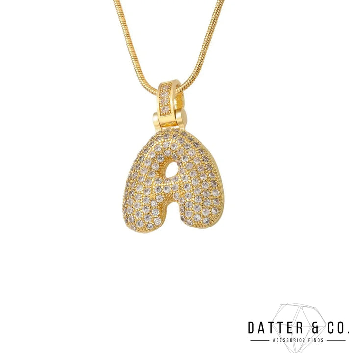 Os melhores colares femininos, colar feminino de prata, colar feminino de ouro, colar de pérola, colar feminino delicado com qualidade e durabilidade, peças que duram, não causam alergias e nem escurecem com o uso! Compre aqui na Datter & Co, Frete Grátis e Devolução Fácil.