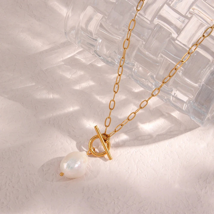 Você está procurando o presente ideal para sua mãe? Neste dia das mães, se você busca presentear com qualidade e elegância, separamos jóias únicas e exclusivas para você! Nossas jóias são compostas por Prata 925 e Ouro 18K, Aqui você encontra o presente ideal para a sua mãe! Confira nossas promoções e leve frete grátis para todo o Brasil! Garantia de envio, devolução fácil e embalagem presenteável!
