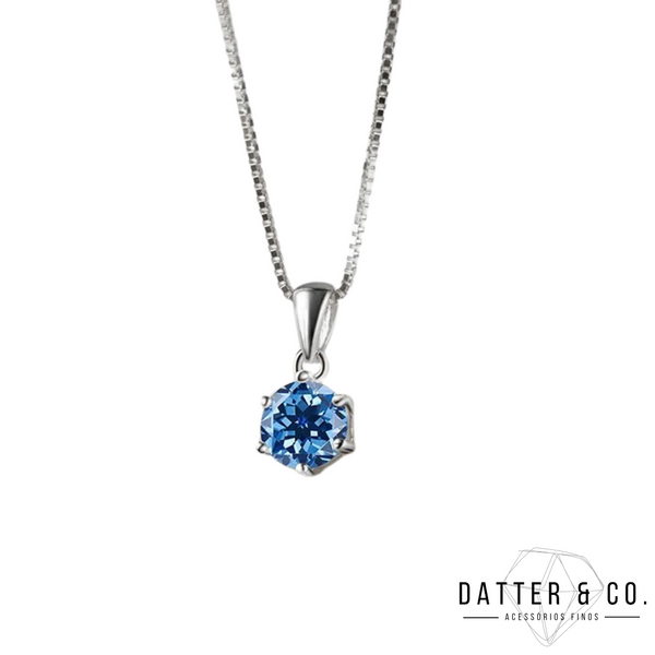 Os melhores colares femininos, colar feminino de prata, colar feminino de ouro, colar de pérola, colar feminino delicado com qualidade e durabilidade, peças que duram, não causam alergias e nem escurecem com o uso! Compre aqui na Datter & Co, Frete Grátis e Devolução Fácil.