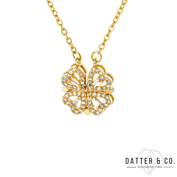 Os melhores colares femininos, colar feminino de prata, colar feminino de ouro, colar de pérola, colar feminino delicado com qualidade e durabilidade, peças que duram, não causam alergias e nem escurecem com o uso! Compre aqui na Datter & Co, Frete Grátis e Devolução Fácil.