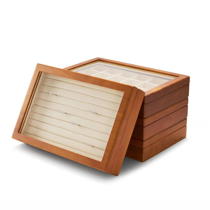 Aqui você encontra Porta Joias de qualidade e para todos os estilos! Porta Joias Grande, Porta Joias pequeno, Mini Porta Joias, Porta Joias para viagem e Porta Joias de Acrilico! Conserve suas jóias em nossos porta joias e aumente a durabilidade delas! Confira nossas promoções e leve frete grátis para todo o Brasil! Garantia de envio e devolução fácil.