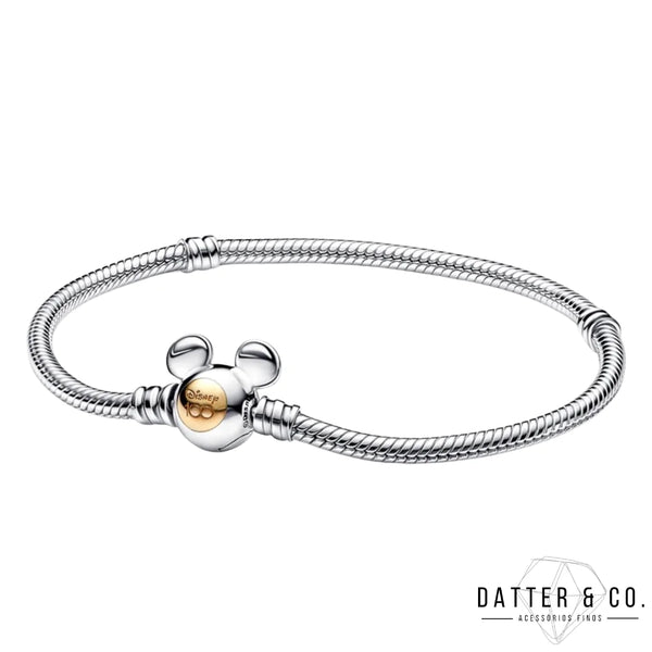 Aqui você encontra Pulseiras Femininas para todos os estilos! Pulseira Feminina de Prata, Ouro 18K e Pulseiras de Berloques, Berloques, Pulseiras de Berloques de Prata! Peças feitas para durar! Confira nossas promoções e leve frete grátis para todo o Brasil! Garantia de envio e devolução fácil.