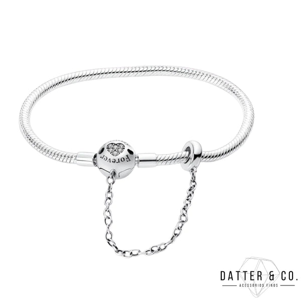 Aqui você encontra Pulseiras Femininas para todos os estilos! Pulseira Feminina de Prata, Ouro 18K e Pulseiras de Berloques, Berloques, Pulseiras de Berloques de Prata! Peças feitas para durar! Confira nossas promoções e leve frete grátis para todo o Brasil! Garantia de envio e devolução fácil.